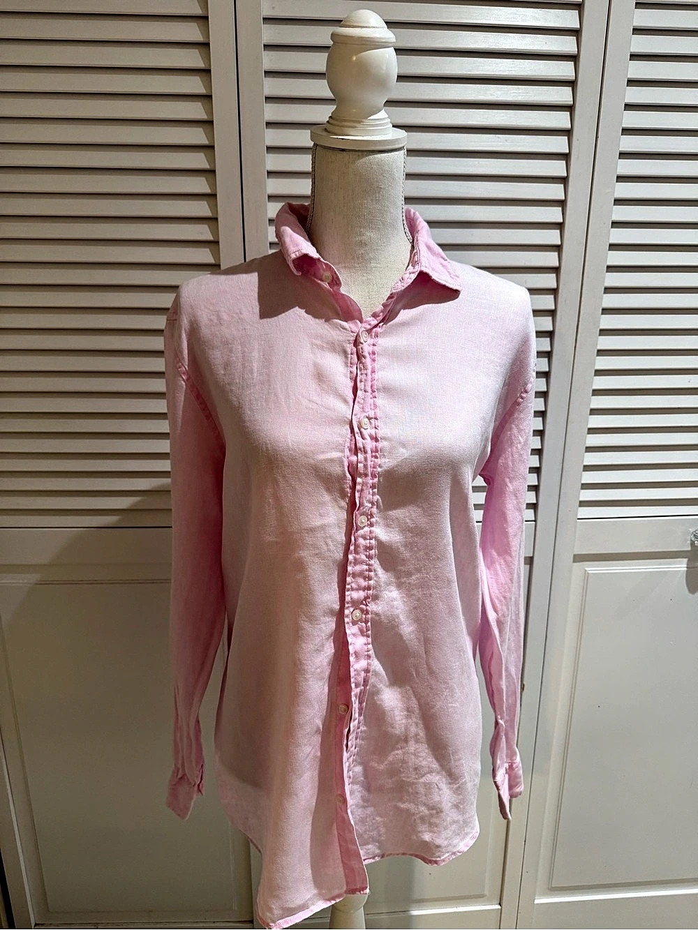 Zara Linen Button Down Shirt in Pink Size Medium
